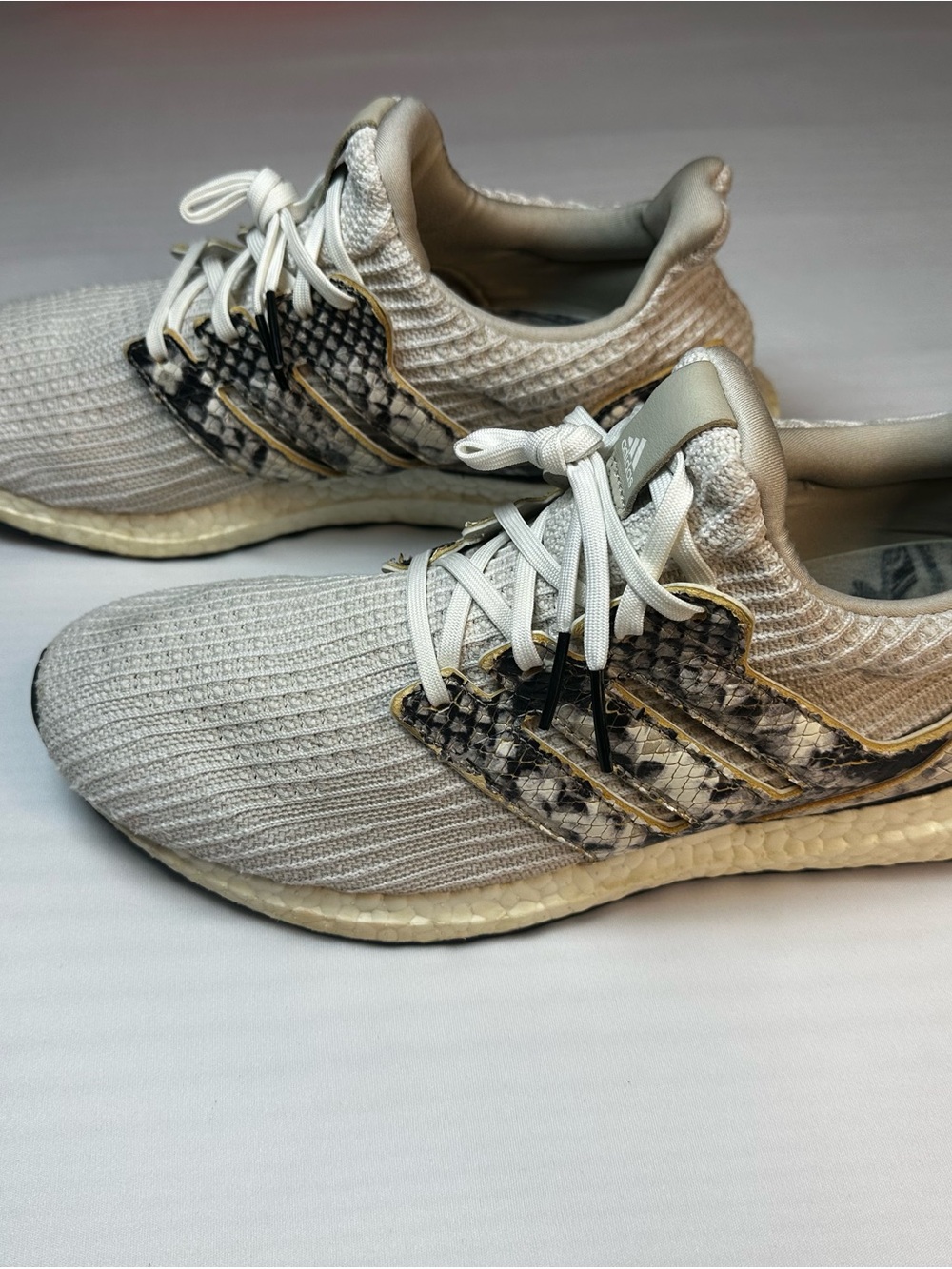 Adidas Ultraboost 4.0 DNA White Snakeskin Men's Size 12 FX8932